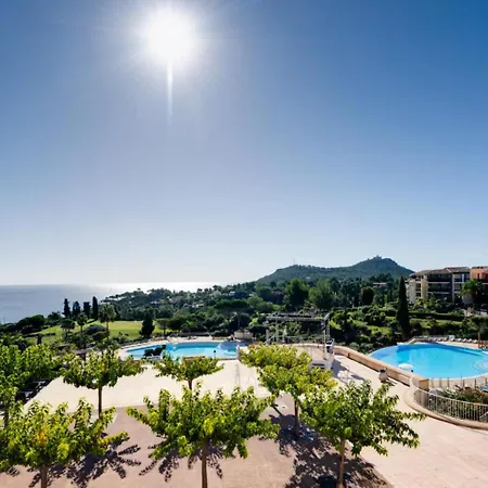 Résidence Le Village De Cap Esterel - Maeva - Cosy 2 Pièces 5 Personnes - Prestige - Super Mae-6341 Appartement